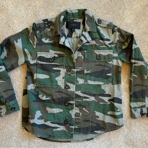 Jcrew Women’s Camo denim shirt jacket